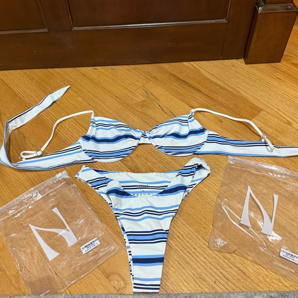 Nyud brand new never worn w/ tags Blue Striped Underwire Bikini Set - Women Swim